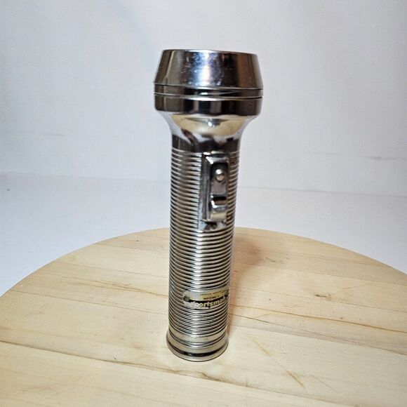 Vintage Ray-o-Vac Sportsman Magnet Light Flashlight Metal 7.5 In Tested Working - Picture 5 of 11